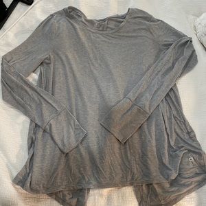 Gap fit split back breathe long sleeve shirt